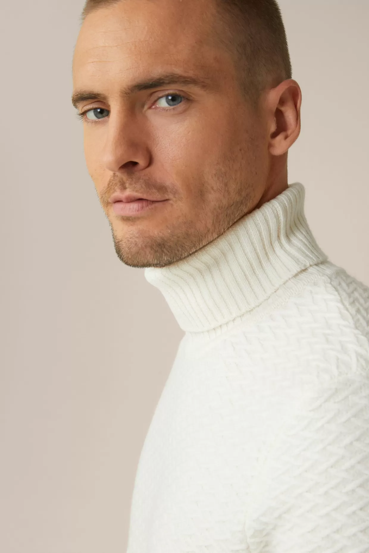 Herren Windsor Schurwoll-Rollkragen-Pullover Amilo Mit Cashmere In Strukturiert